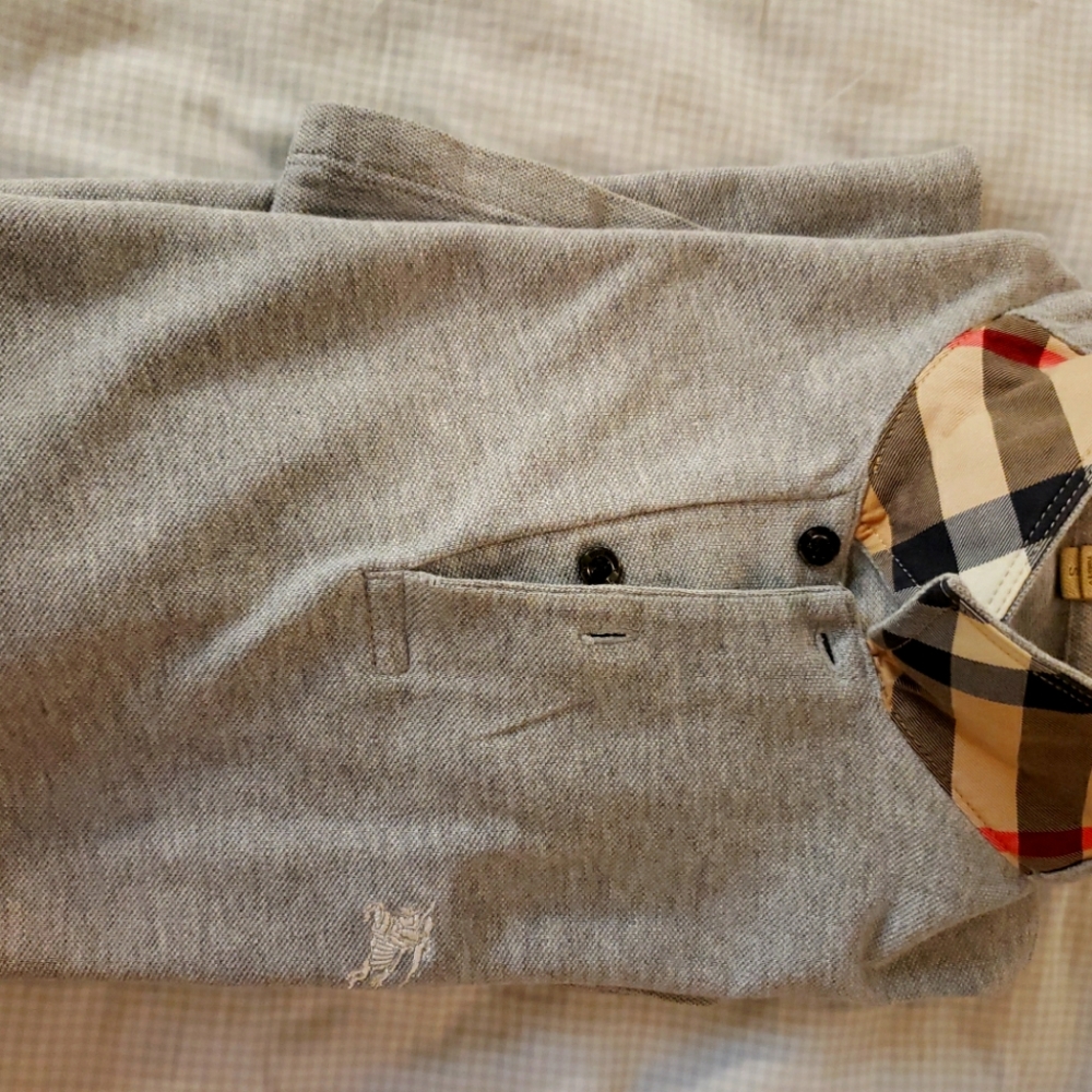 Burberry men polo size S